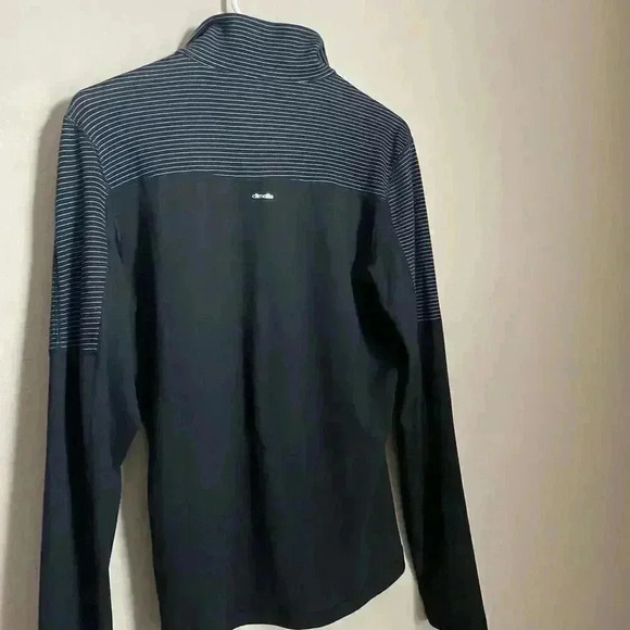 Adidas Lightweight‎ Performance Half-Zip Jacket - Picture 10 of 10